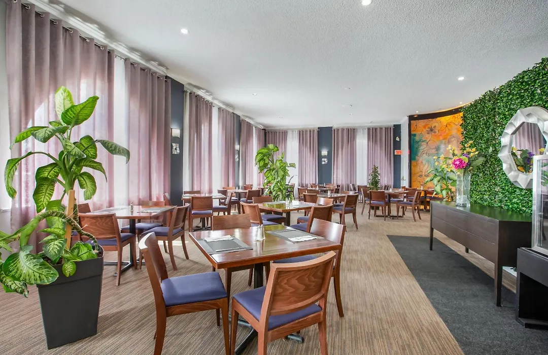 Days Inn By Wyndham Montreal Airport Conference Centre-1